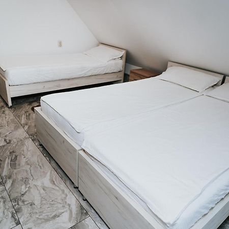 Apartment Attic Sibiu Exterior photo