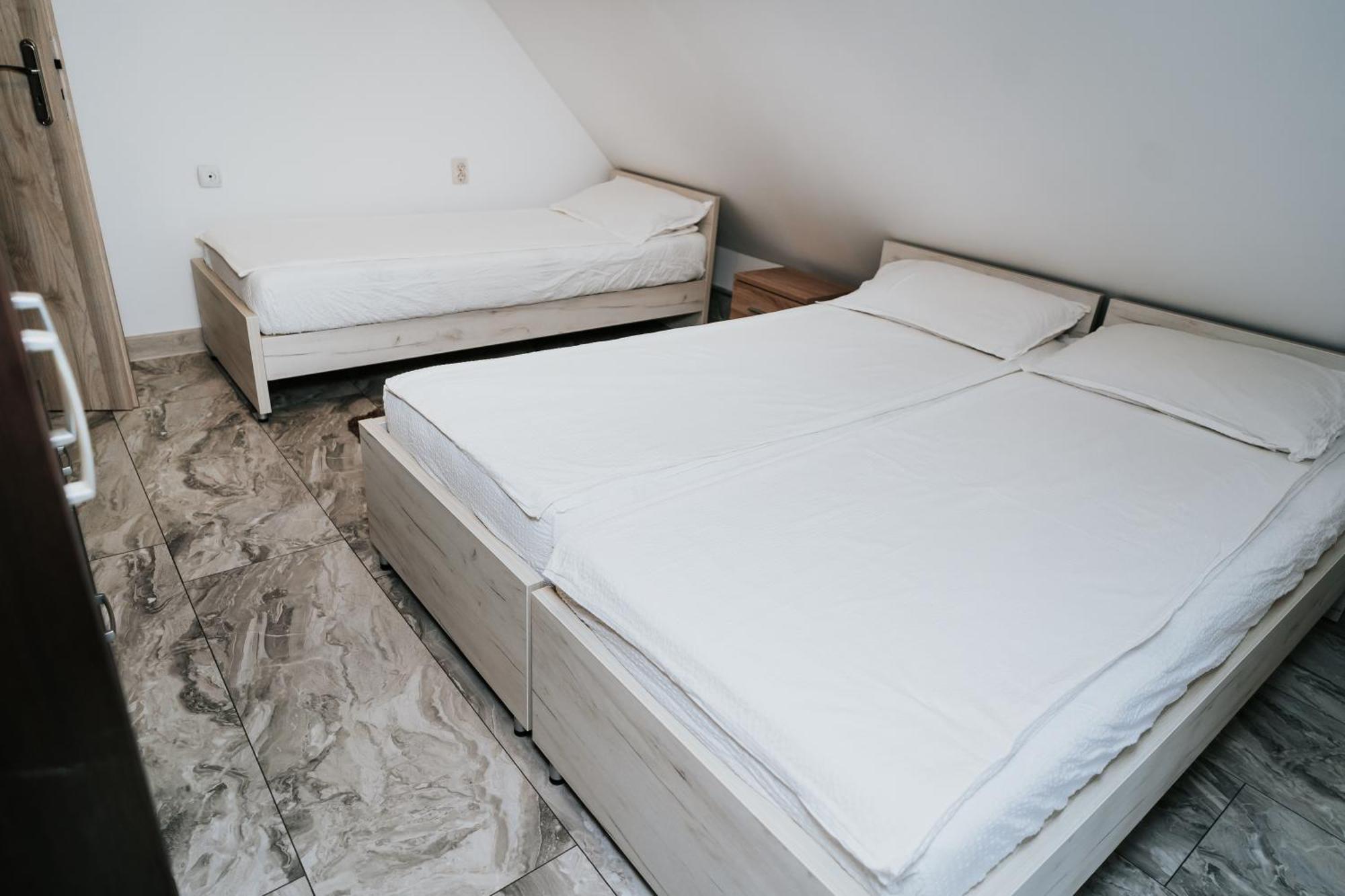 Apartment Attic Sibiu Exterior photo